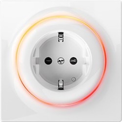 Fibaro Walli socket-outlet...