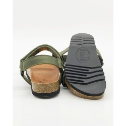 FOOTWEAR HEAVEN AD MED...