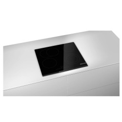 BOSCH CERAMIC HOB PKN631FP2E