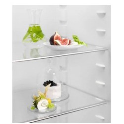 Electrolux LRB3AE12S fridge...