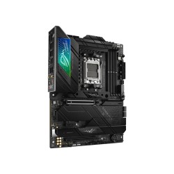 ASUS ROG STRIX X670E-F...
