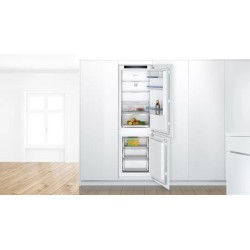Bosch Serie 4 KIN86VFE0...