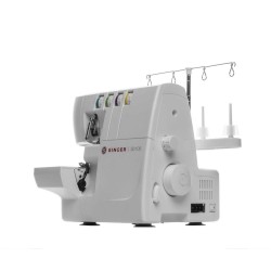 SINGER S0105 sewing machine...