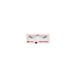 Essence Cosmetics Lashes to...