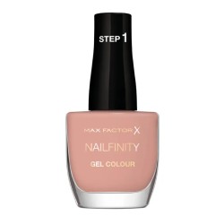 Max Factor Nailfinity Gel...