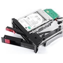Thermaltake ST0026Z drive...