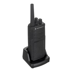 Motorola XT420, 16 channels...