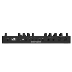 IK Multimedia Uno Synth Pro...
