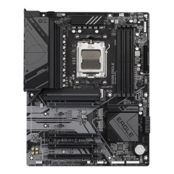 GIGABYTE B650 EAGLE...