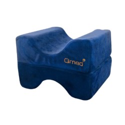 Expandable cushion between...