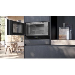 Siemens iQ700 BE732L1B1...