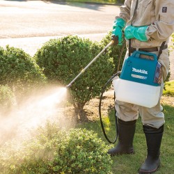 Makita DUS054Z garden...