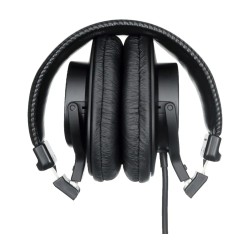 Sony MDR-7506 - closed-back...