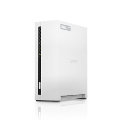 QNAP TS-133 NAS/storage...