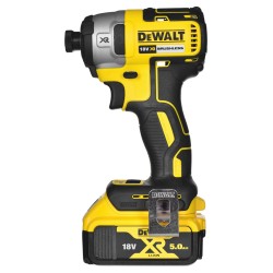 POWER TOOL COMBO KIT DEWALT...