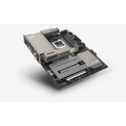 SAPPHIRE NITRO+ X870EA...