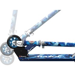 KICK SCOOTER Razor Model A...